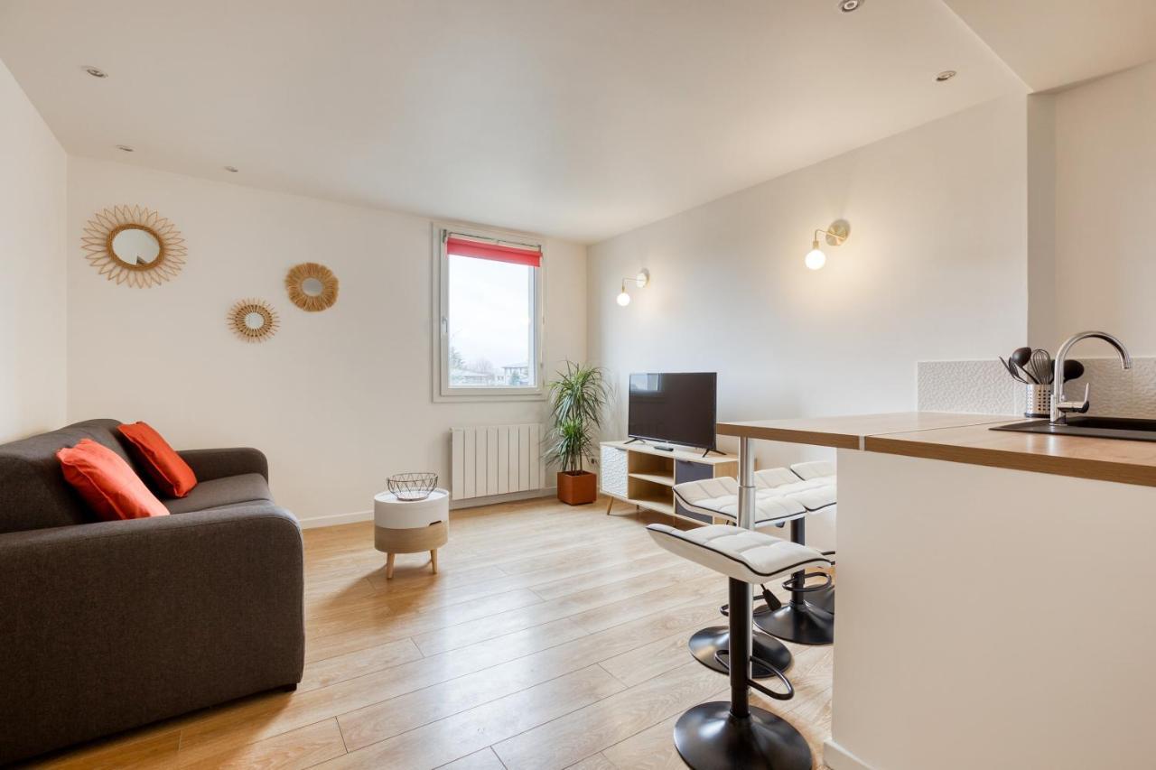 Très bel appartement 5 pers+1bb - 3km Disneyland Magny-le-Hongre Esterno foto